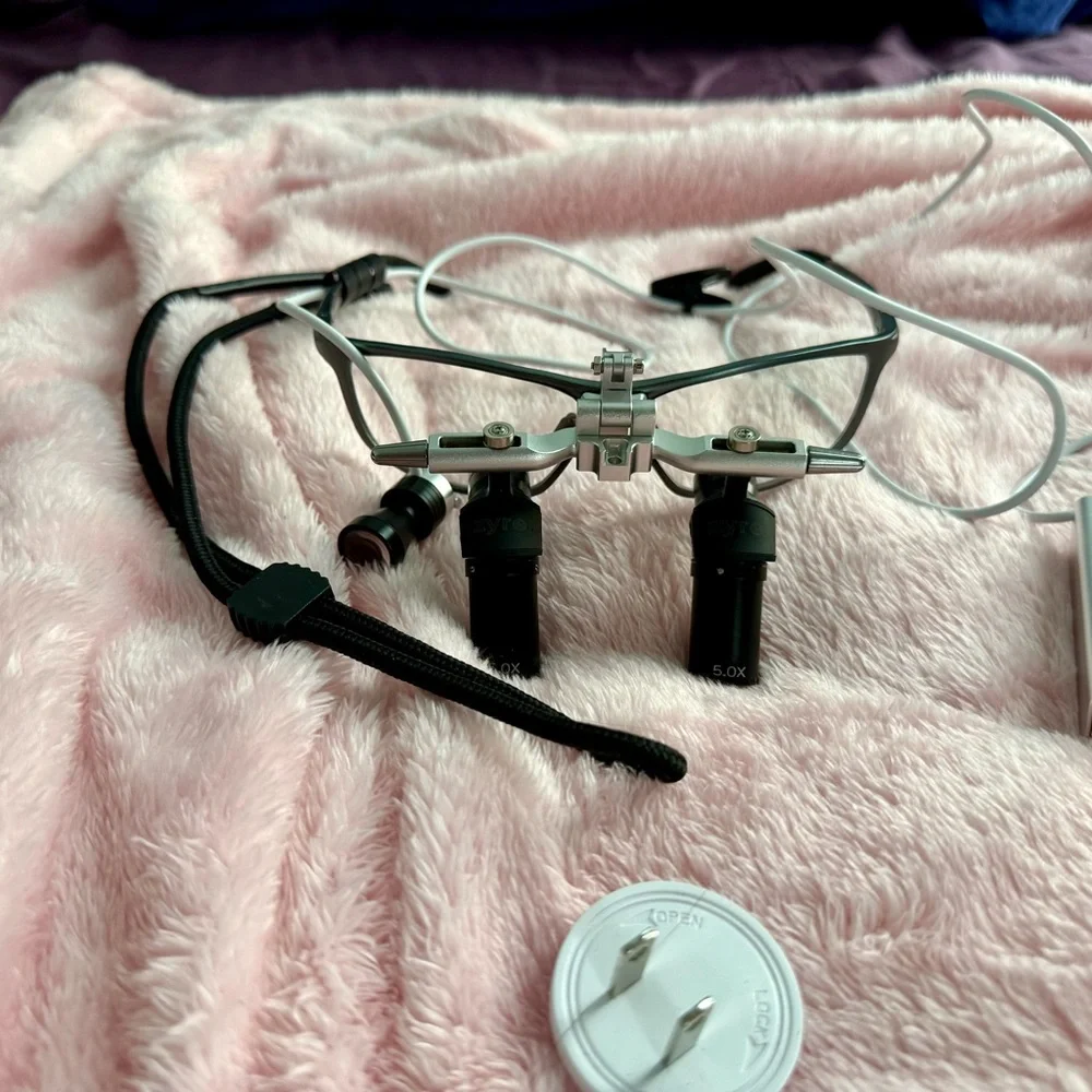 Orivens Ergo Zyro dental loupes 5.0x